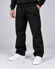 Breaking Joggers - Blackout